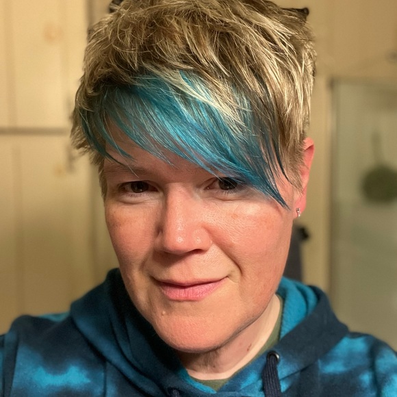 Meet your Posher, Melissa - Picture 4 of 4